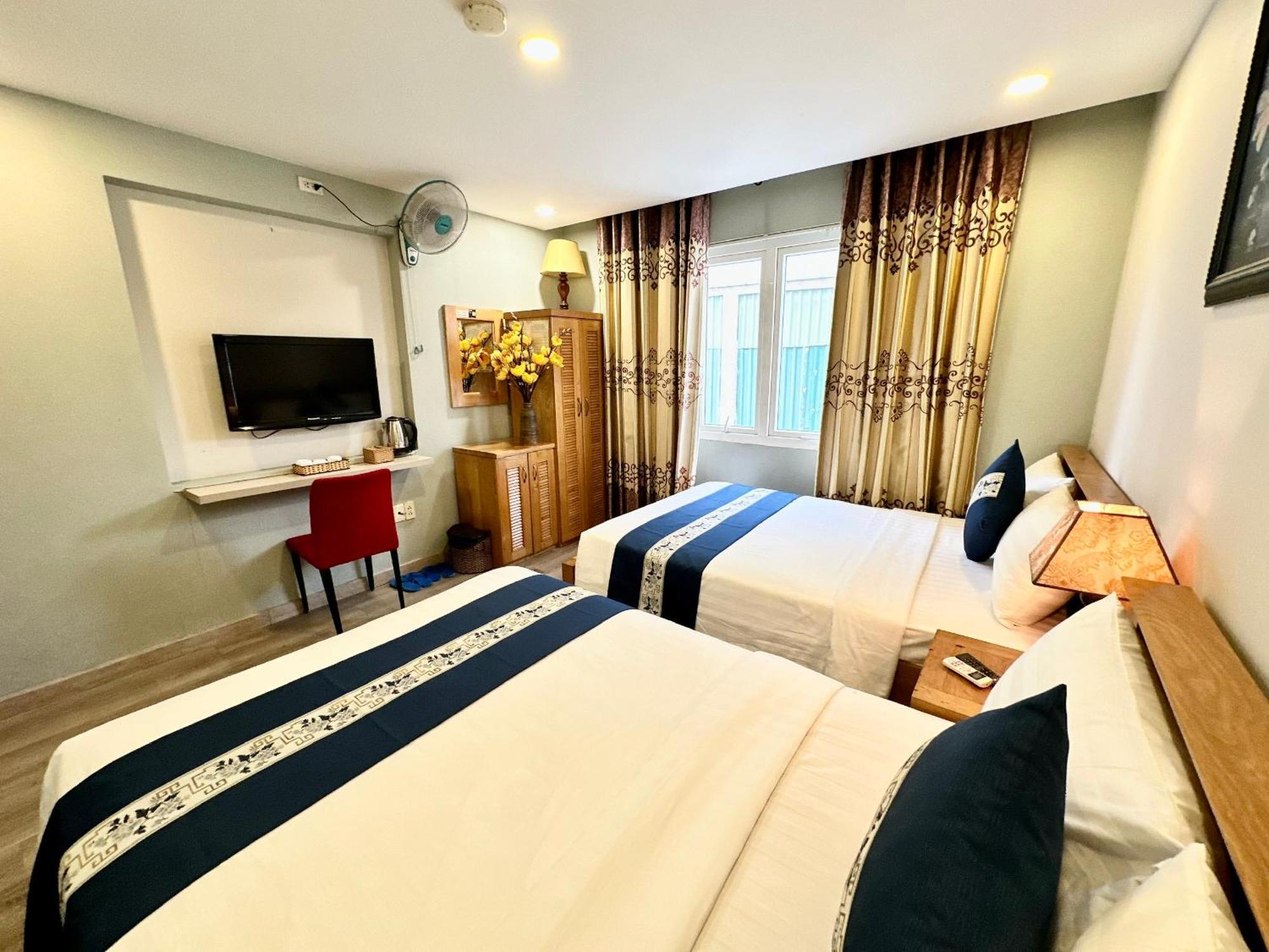 Luan Vu Hotel - Bui Vien Walking Street Ho Şi Min Exterior foto